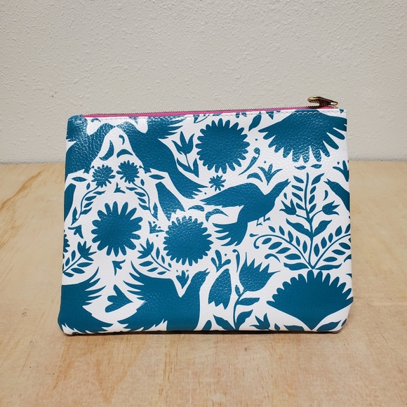 FREE Makeup Cosmetics Bag Fiesta Likes There's No Mañana - Picture 3 of 4